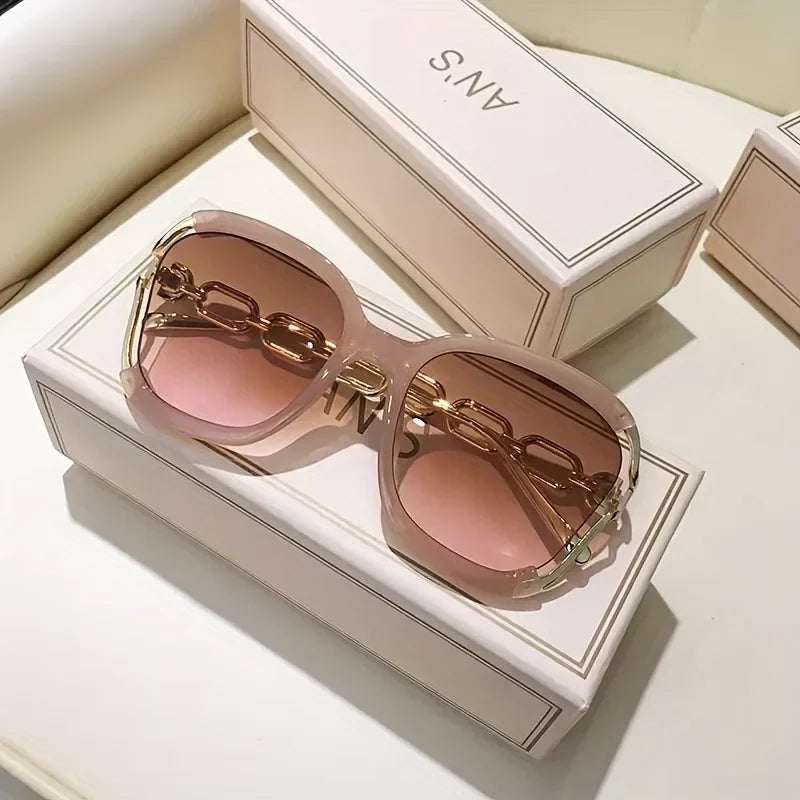 Brand Designer Oversized Square Sunglasses Women Men Stylish Metal Chain-Link Gradient Lens Sun Glasses for Ladies Driving Shade