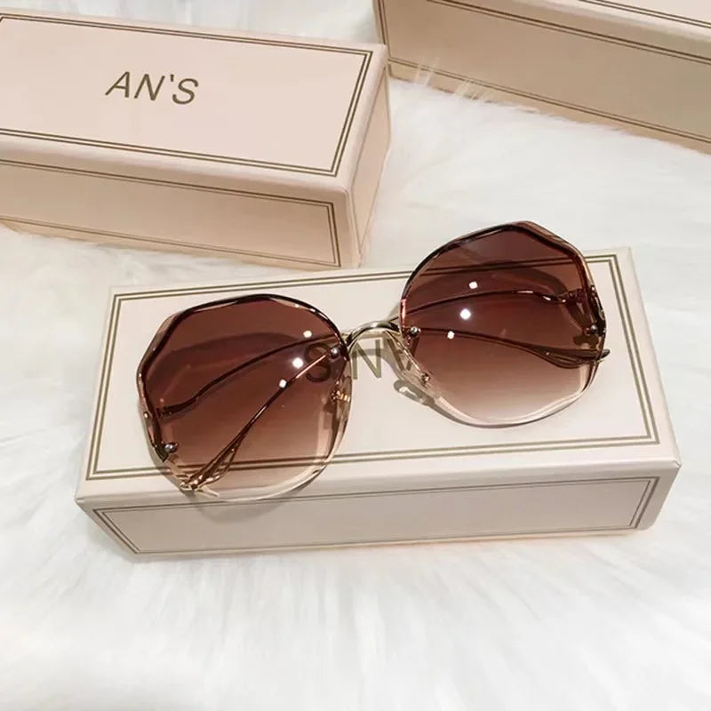 Fashion Rimless Sunglasses for Women/Men Colour Polygonal Large Frame Gradient Sunscreen Eyeglasses Очки Солнечные Женские