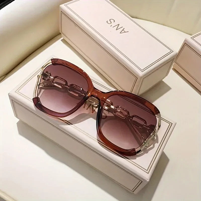 Brand Designer Oversized Square Sunglasses Women Men Stylish Metal Chain-Link Gradient Lens Sun Glasses for Ladies Driving Shade